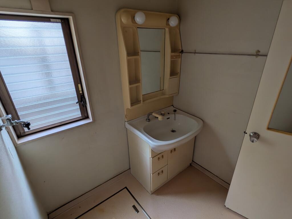 初声町和田一戸建貸家の内装写真