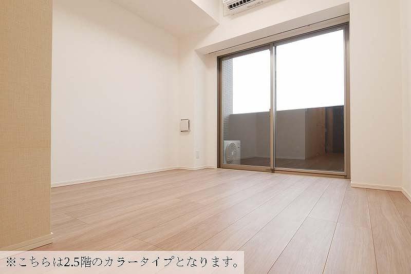 ＪＲ京浜東北線 大井町駅 徒歩9分 7階建 築8年の居間写真