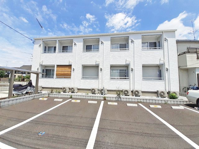 東武伊勢崎線 羽生駅 徒歩10分 築8年