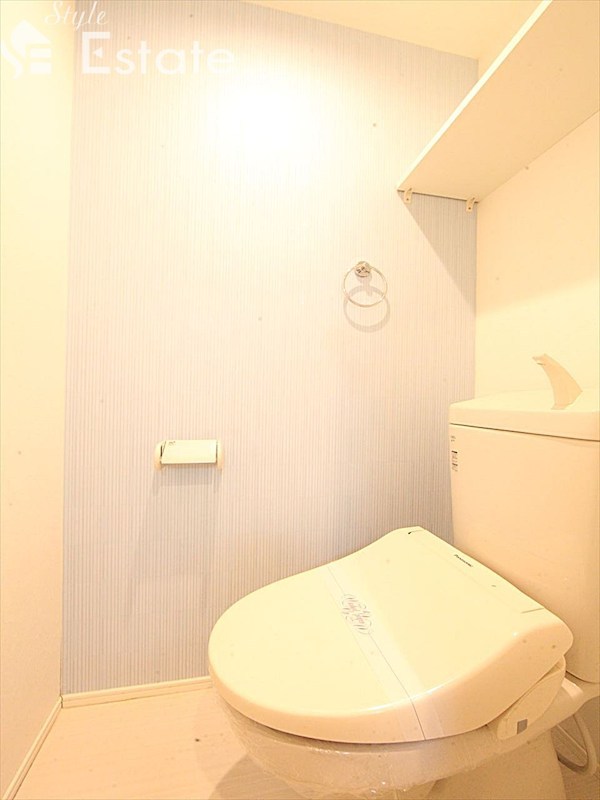 地下鉄名城線 名城公園駅 徒歩8分 2階建 築9年のトイレ写真
