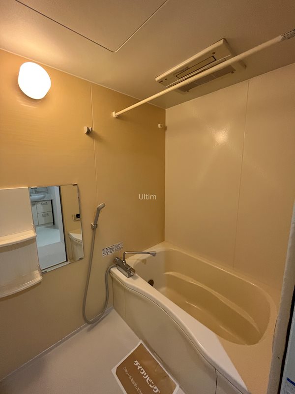 バス・シャワールーム　※他のお部屋です、ご参考までに