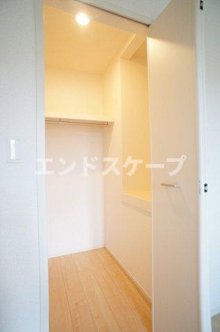 ＪＲ上越線 八木原駅 徒歩10分 2階建 築11年の内装写真