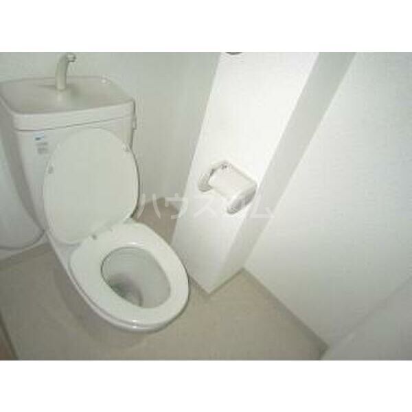 メゾン小牧IIのトイレ写真