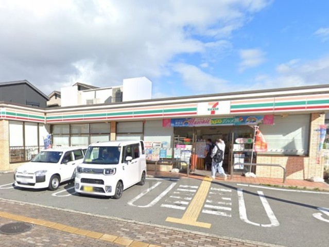 コンビニ　セブンイレブン　JR岸辺駅北店（コンビニ）まで372m