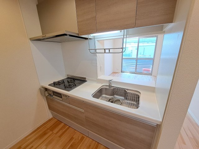 アイエフハイツ水波町VIのキッチン写真