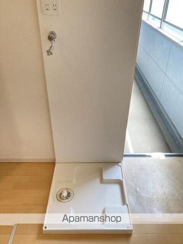 ＪＲ中央線 阿佐ケ谷駅 徒歩10分 2階建 築18年の玄関写真