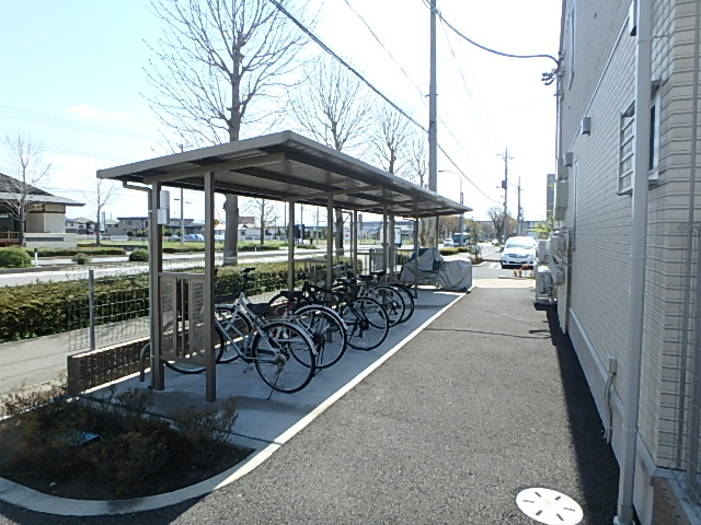 その他共有部分　屋根付き駐輪場