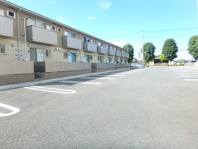 駐車場　敷地内駐車場