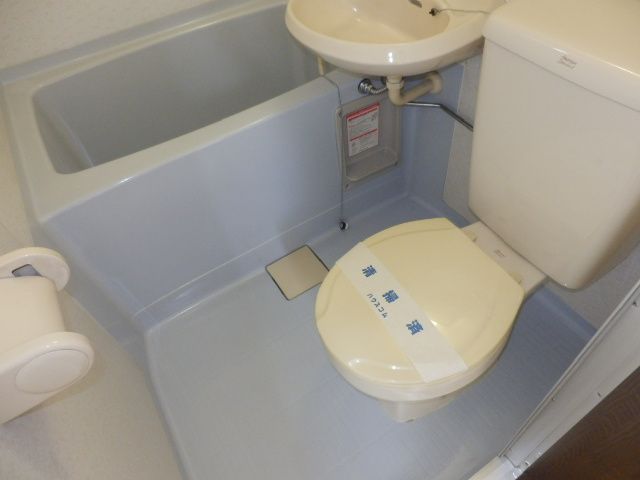 【船橋市浜町のアパートのトイレ】