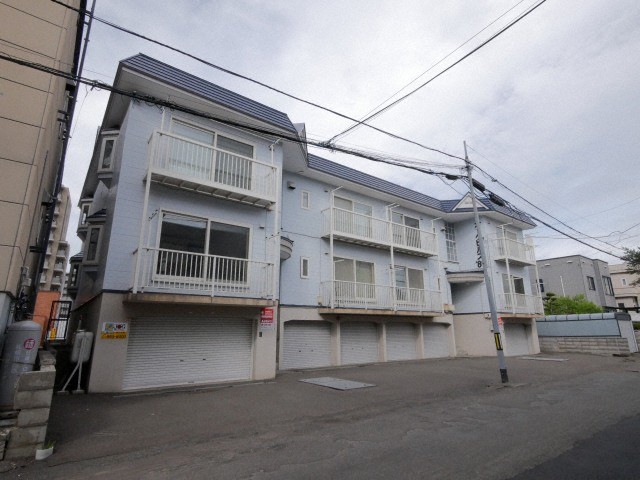北海道札幌市西区西野一条１（アパート）の賃貸物件の外観