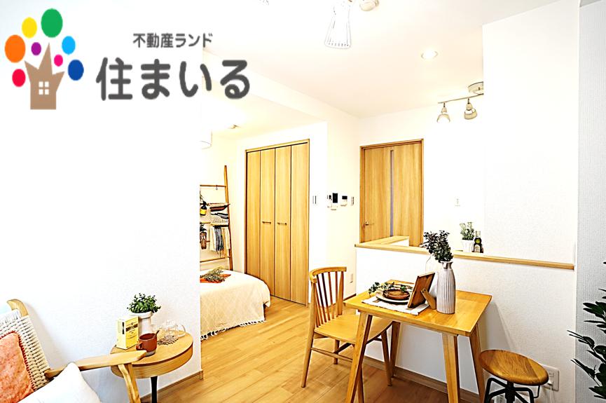 名鉄名古屋本線 鳴海駅 徒歩13分 4階建 築3年の居間写真