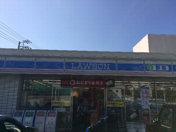 コンビニ　ローソン 寺前一丁目店（コンビニ）まで405m