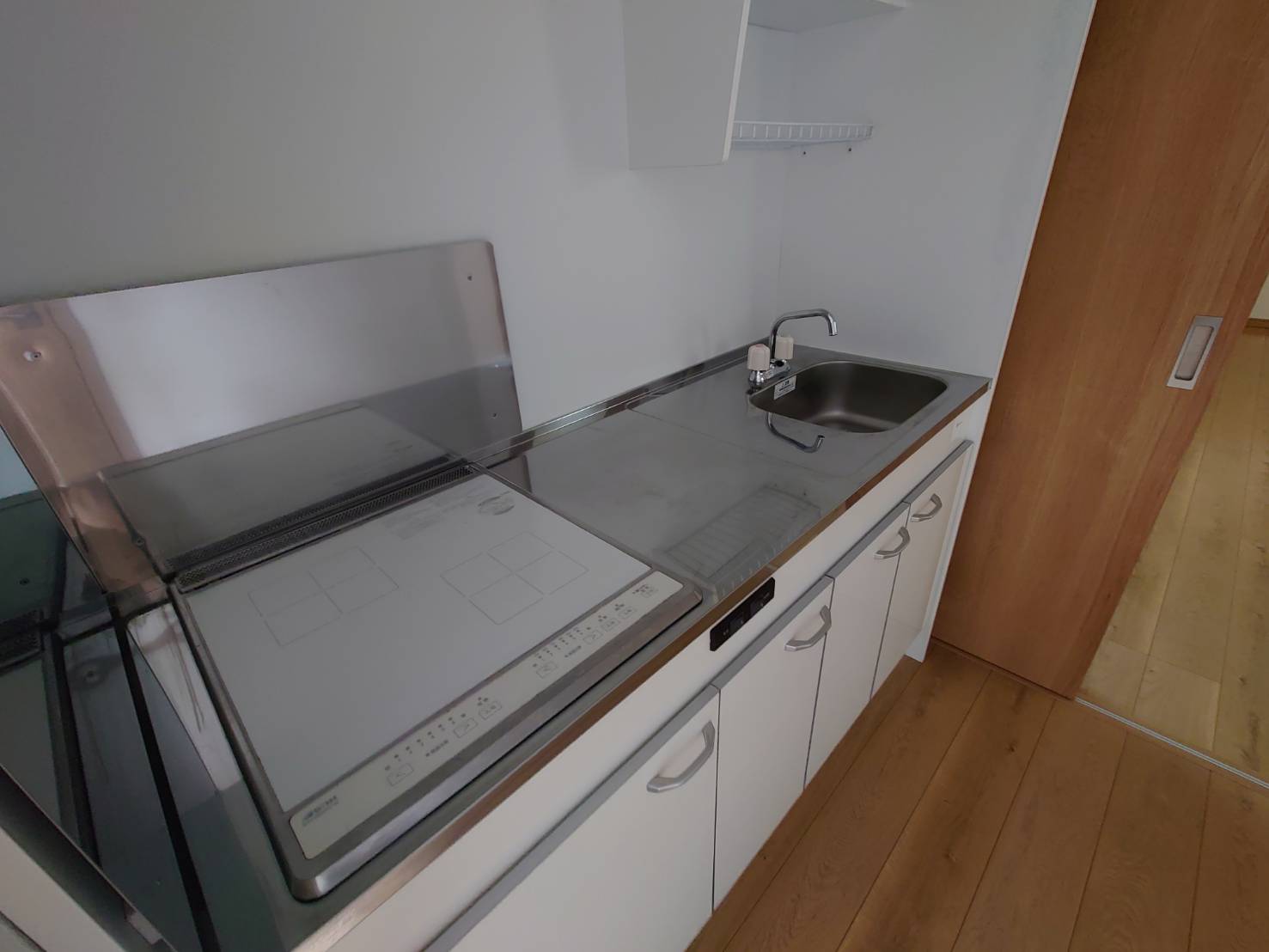 キッチン　IHの2口コンロです