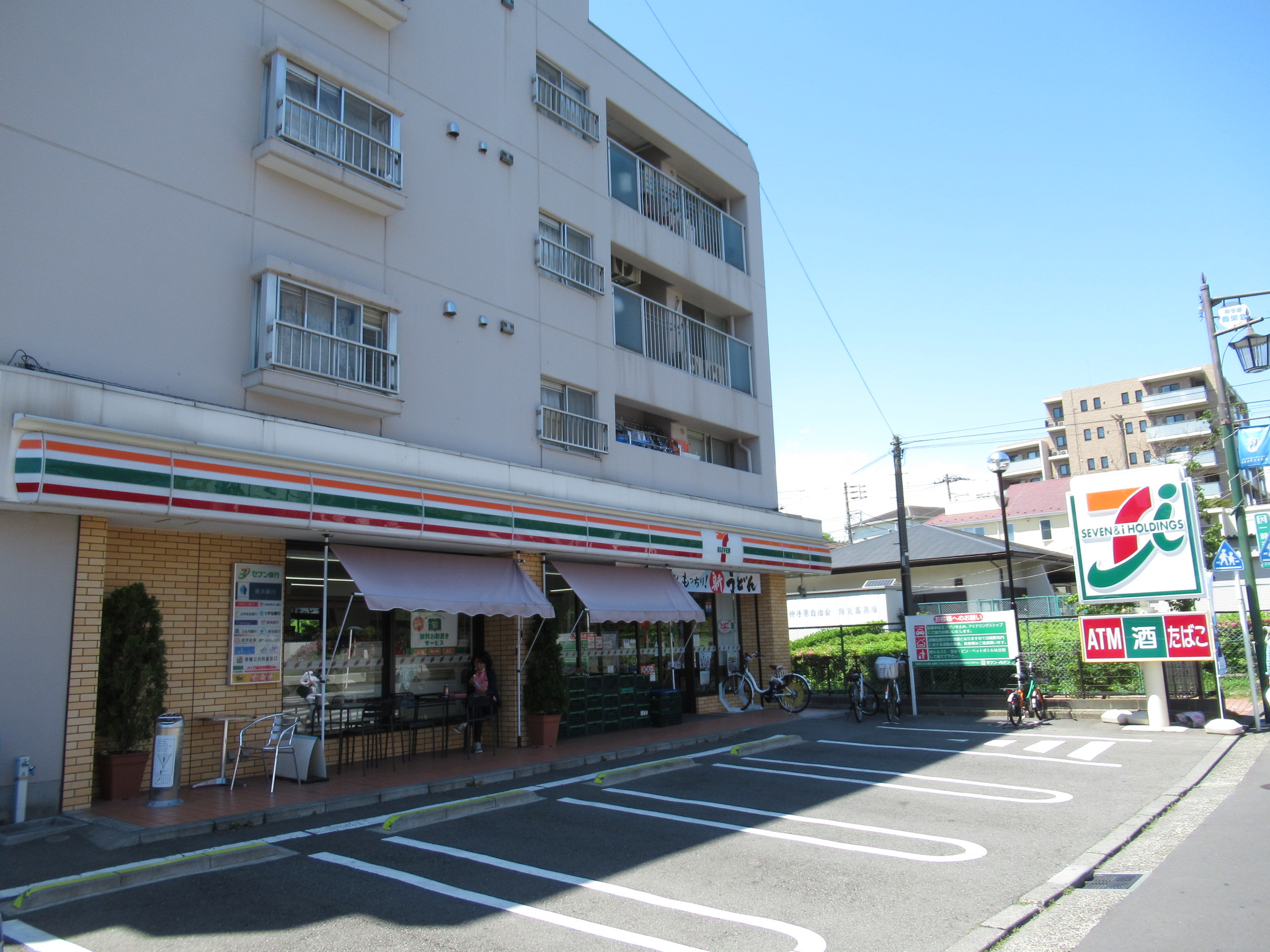 コンビニ　セブンイレブン横浜妙蓮寺店（コンビニ）まで414m