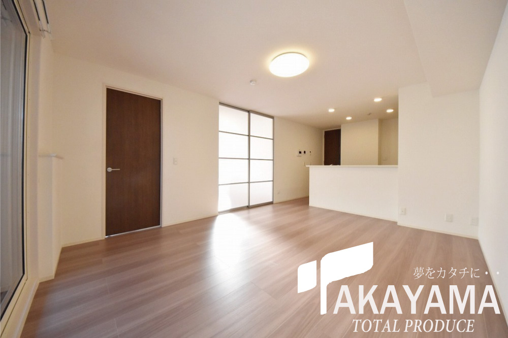 居室・リビング　リビング角度別、15.5帖の広々としたお部屋です★