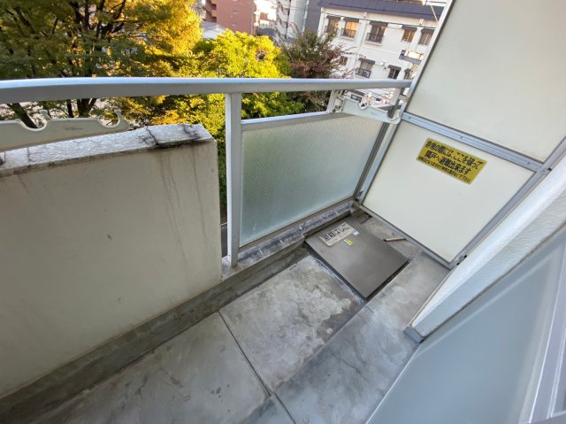 バルコニー　サンシャイン尾頭橋