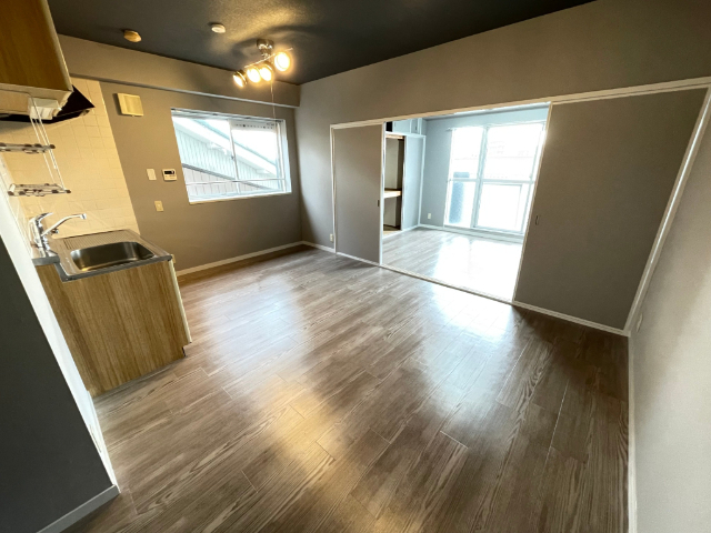 居室・リビング　９．３帖のリビングです