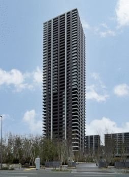 福岡市東区香椎照葉のマンションの建物外観