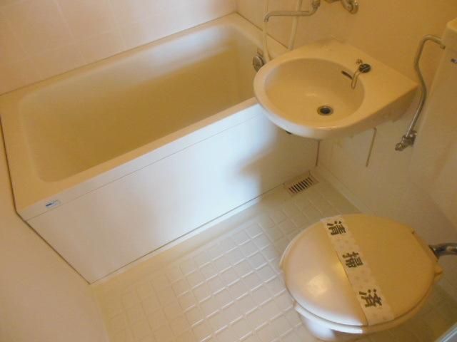 バス・シャワールーム　★お部屋探しは株式会社タウンハウジング東京まで★