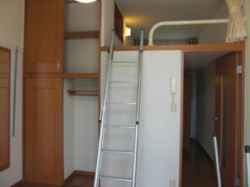 居室・リビング　ロフト付き