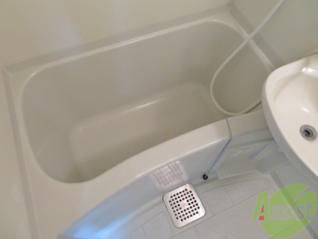 バス・シャワールーム　疲れた時はゆっくり湯船につかってみてはいかがでしょうか。