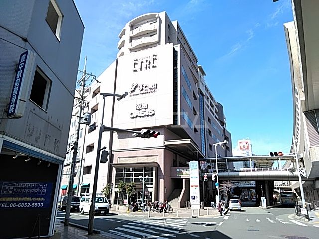 【豊中市玉井町のマンションのスーパー】