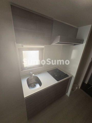 キッチン　コンパクトなキッチンで掃除もラクラク