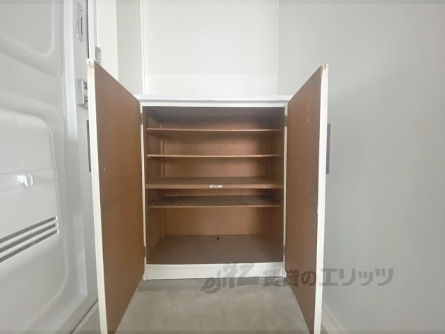 収納　下駄箱
