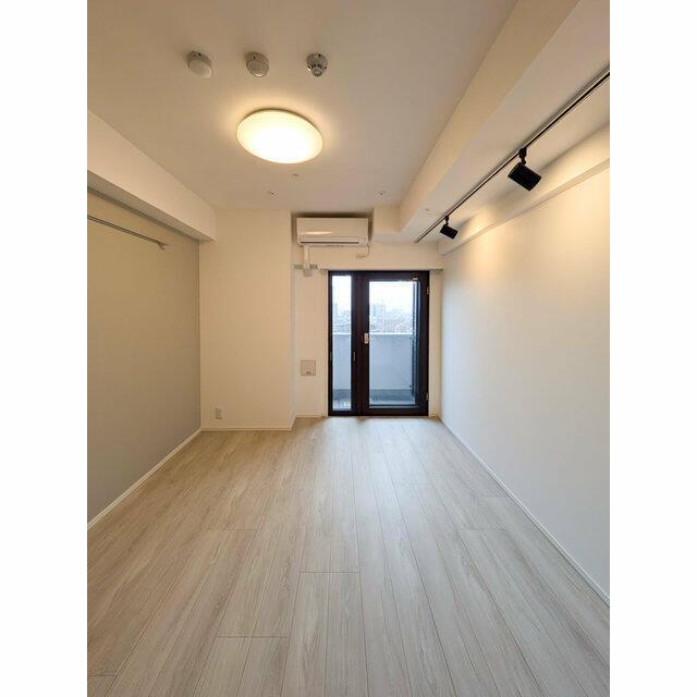 居室・リビング　?