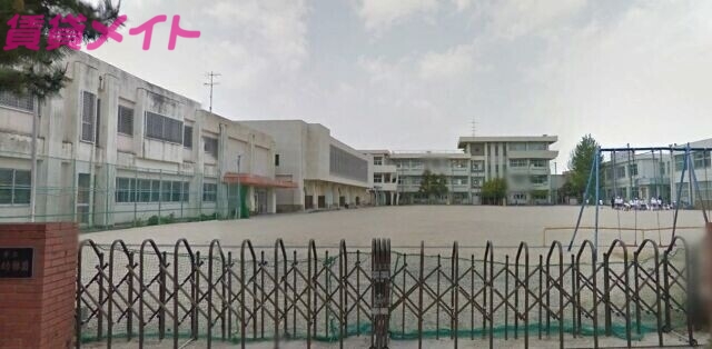 小学校　津市立豊津小学校（小学校）まで1313m