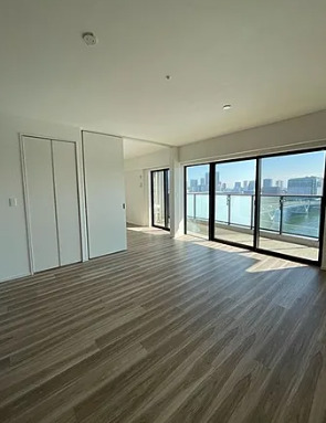 居室・リビング　※別部屋の参考写真です。