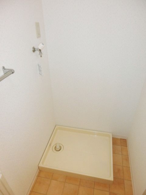 その他設備　室内洗濯機置き場。
