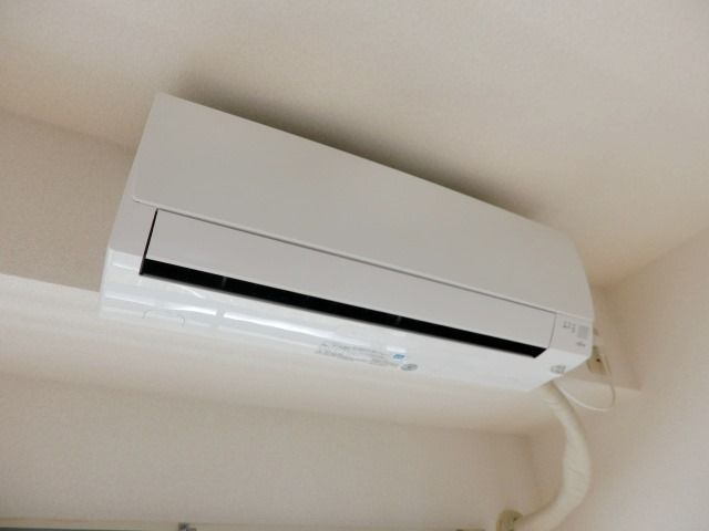 その他　エアコン付き。
