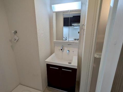 洗面設備　洗髪洗面化粧台