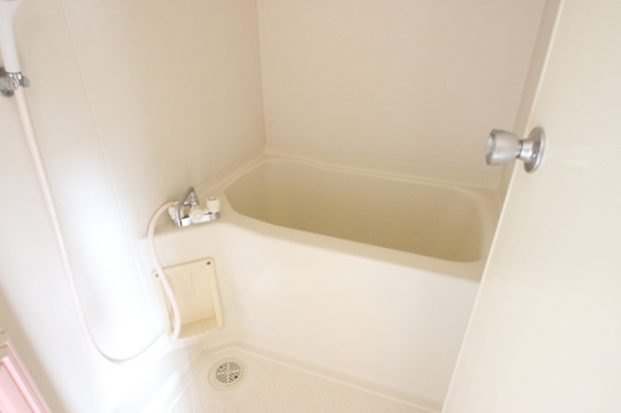 バス・シャワールーム　※掲載写真は同マンション別部屋参考写真となります。