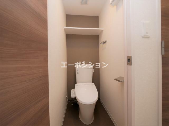 トイレ　プレサンス難波クチュール