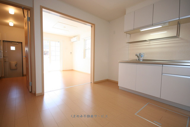 居室・リビング　おしゃれなリビングです プラッツ渡里B棟101号室　2016