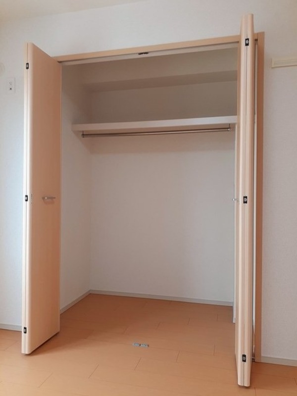 収納　図面と現状に相違がある場合には現状を優先