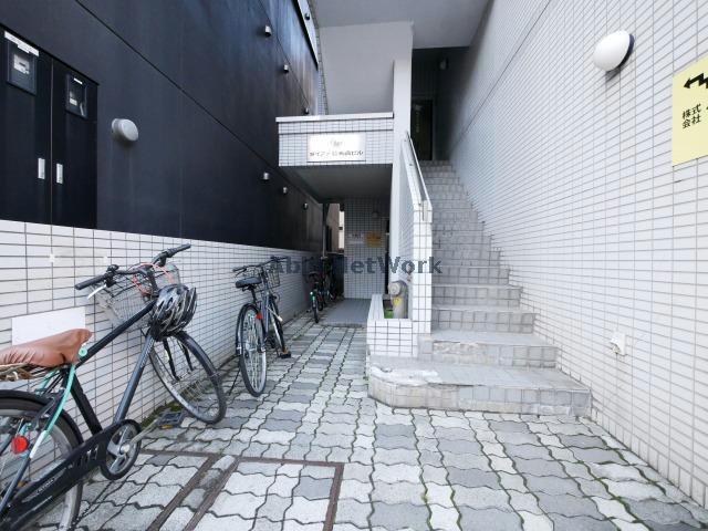 エントランス　エントランス部分