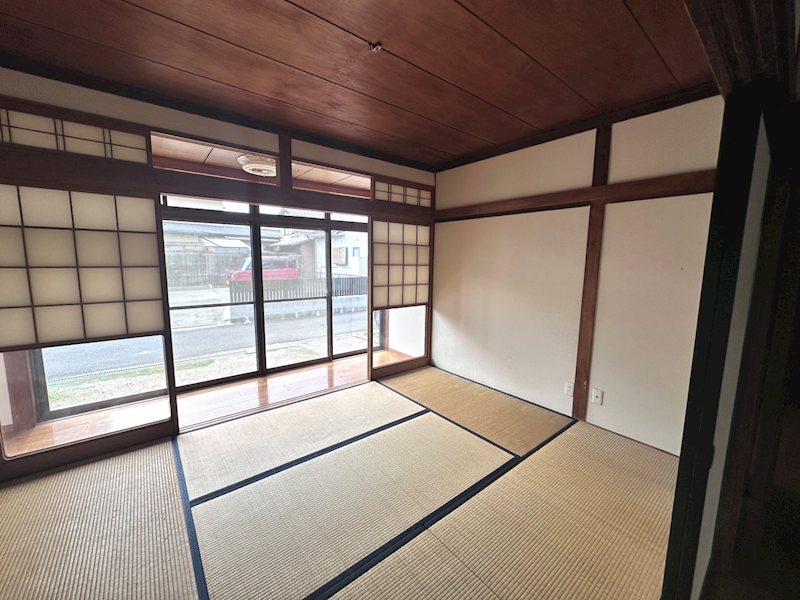 東海道本線 近江八幡駅 徒歩26分 2階建 築54年の居間写真