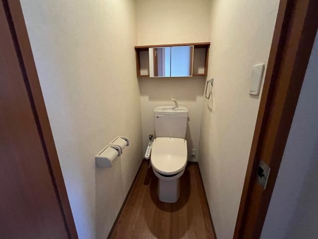 トイレ　シャワー付トイレ