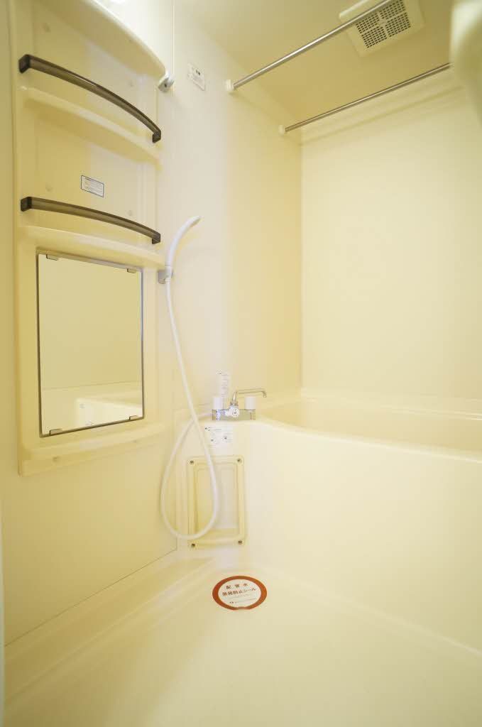 バス・シャワールーム　浴室