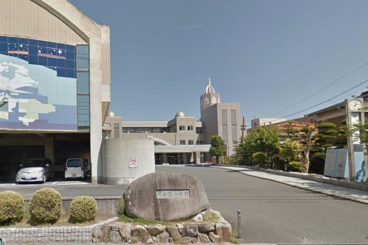 小学校　阿知須小学校（小学校）まで709m