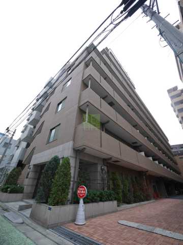 建物外観　パレステュディオ神楽坂