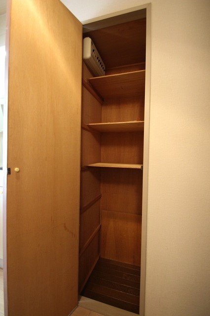 収納　同物件、別号室のものです。