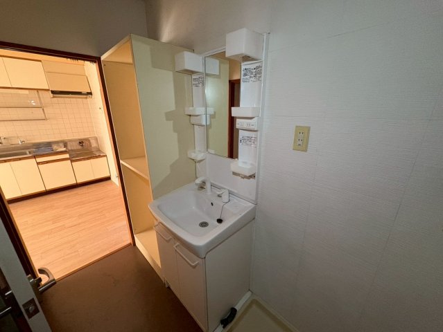 洗面設備　テラス台町