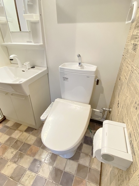 トイレ　シャワートイレ