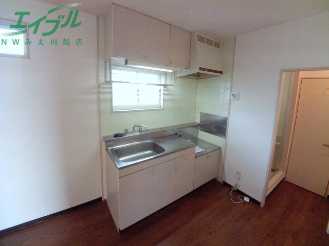 キッチン　同型参考写真