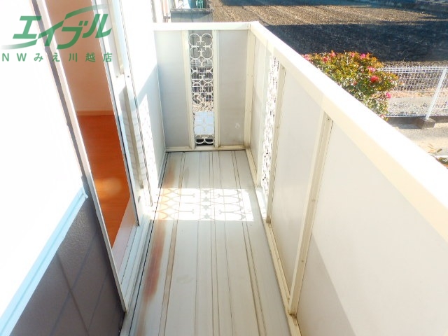 バルコニー　同型参考写真