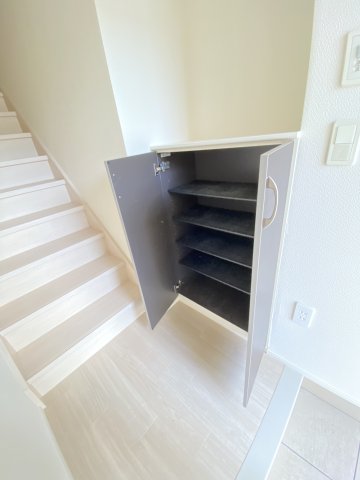 収納　シューズＢＯＸ